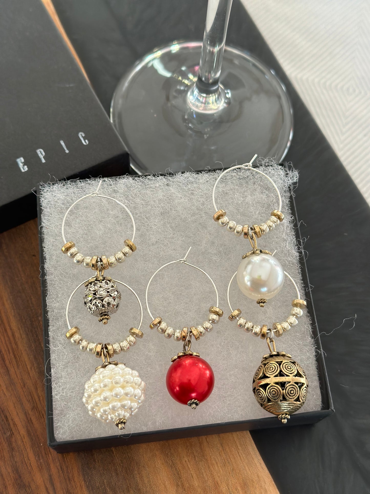 Luxury Holiday wine charms - Luxury Christmas wine charms