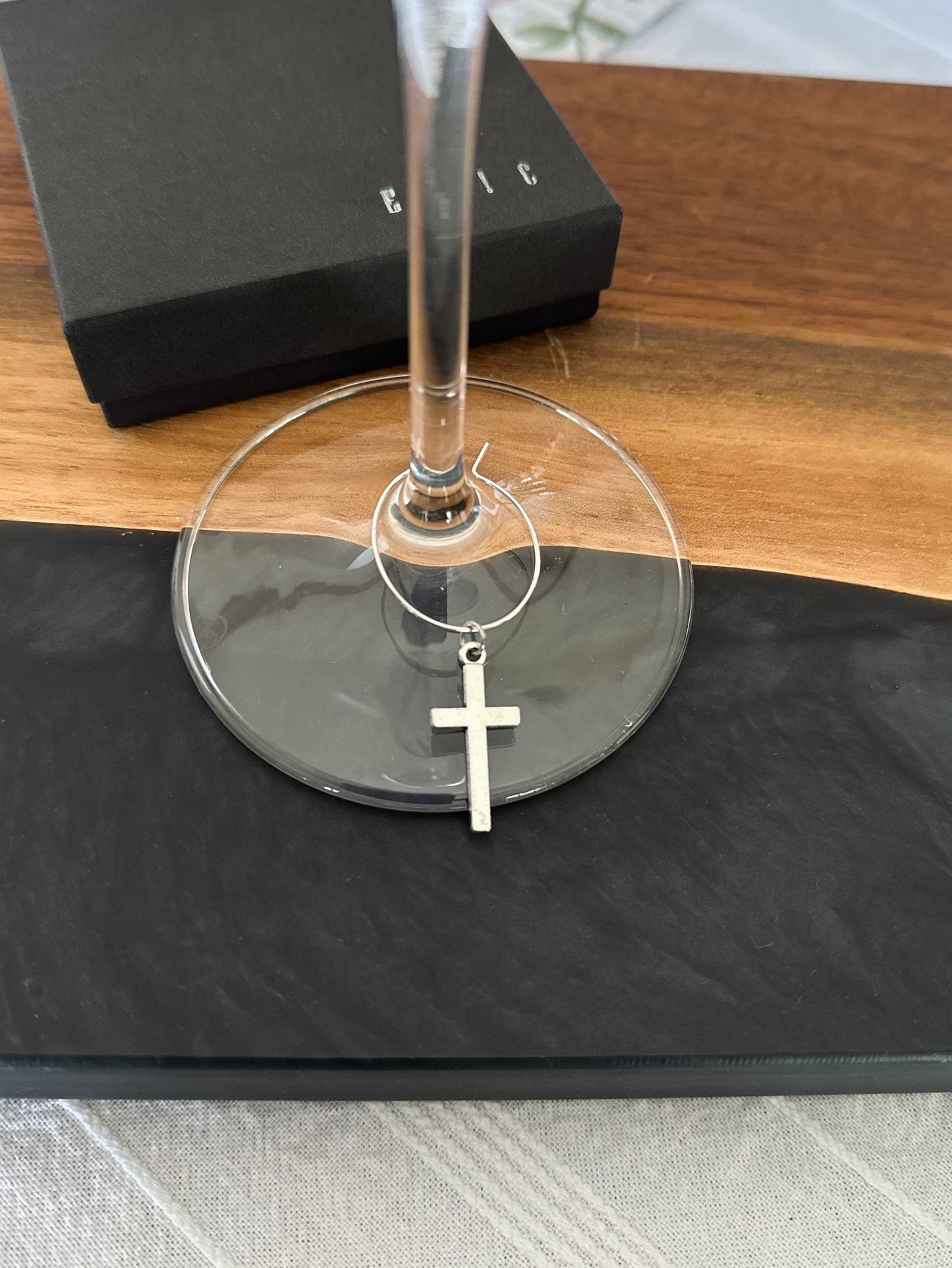Cross wine charms with Virgin Mary praying wine charm - Set of 4 or 5