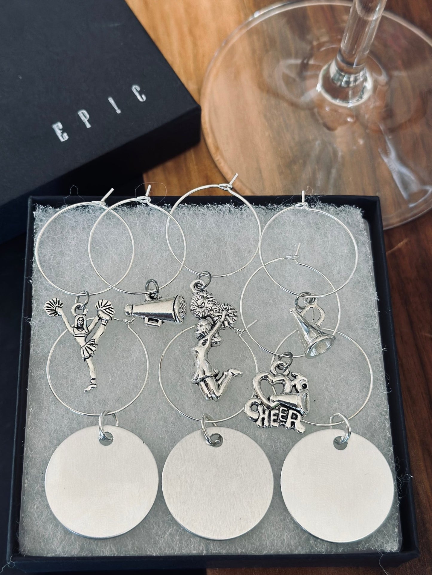Cheerleading wine charm sets - Classic Style - EpicWineCharms