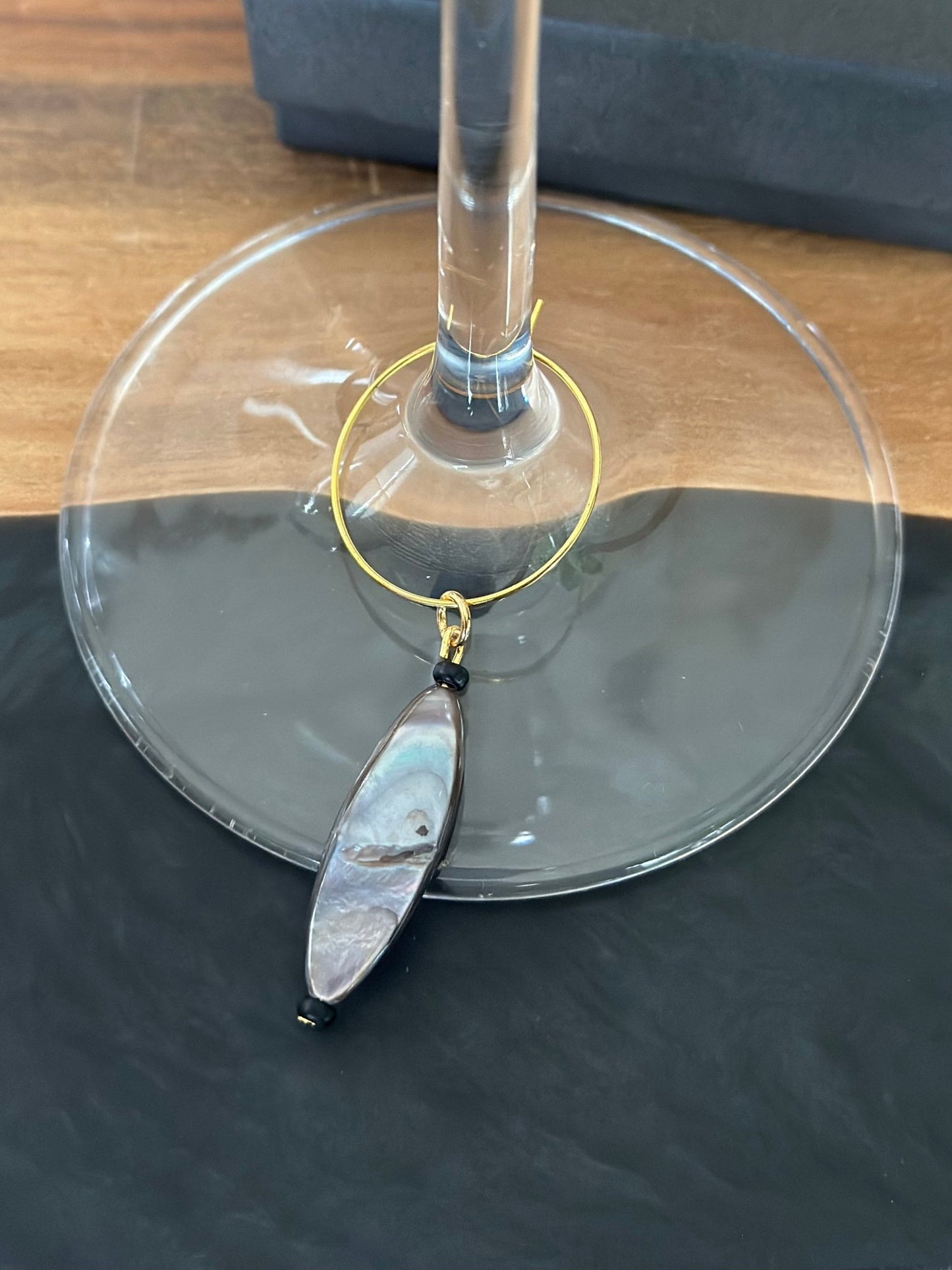 "Kayak" wine charm - Brown and Grey Shell - EpicWineCharms