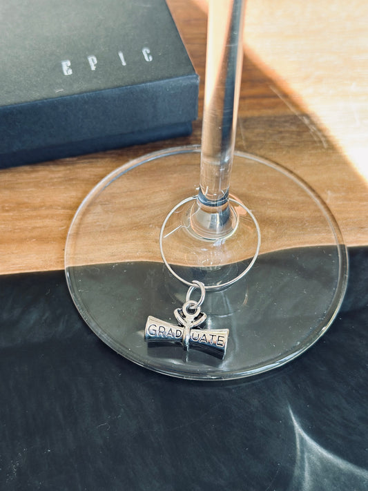 Diploma wine charm / Graduation wine charm