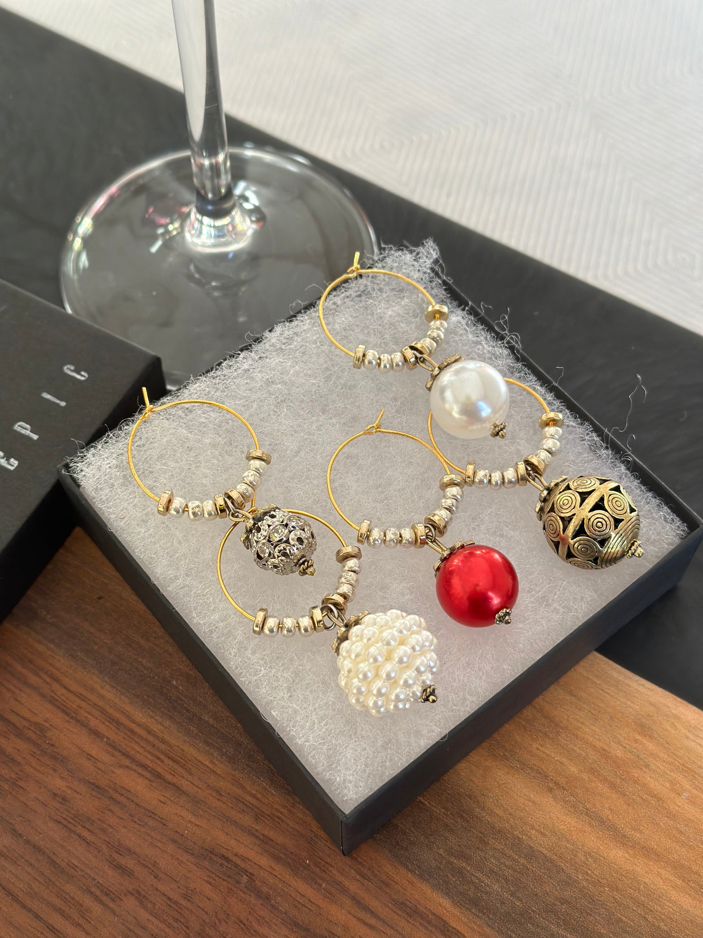 Luxury Holiday wine charms - Luxury Christmas wine charms