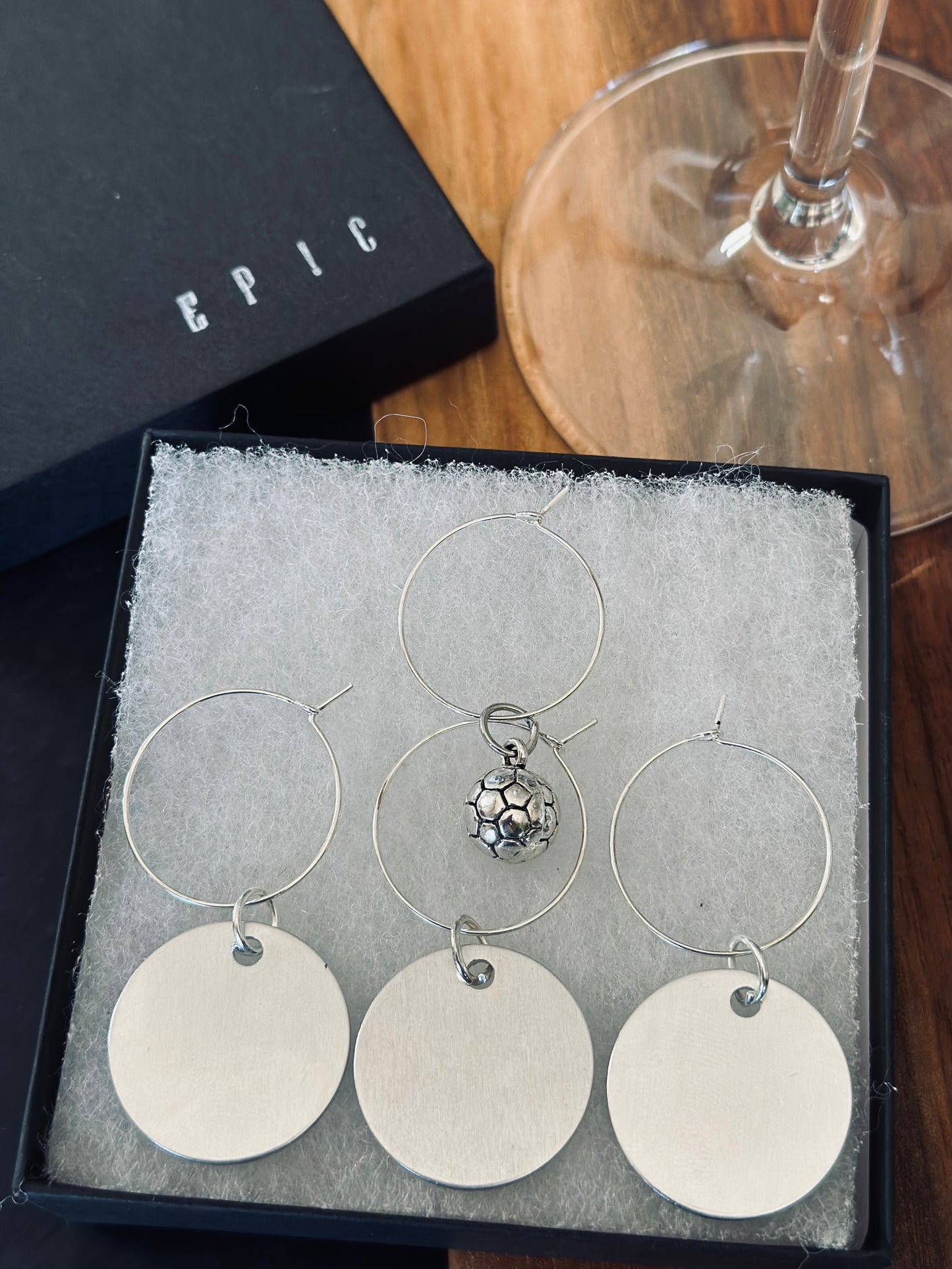 Cheerleading wine charm sets - Classic Style