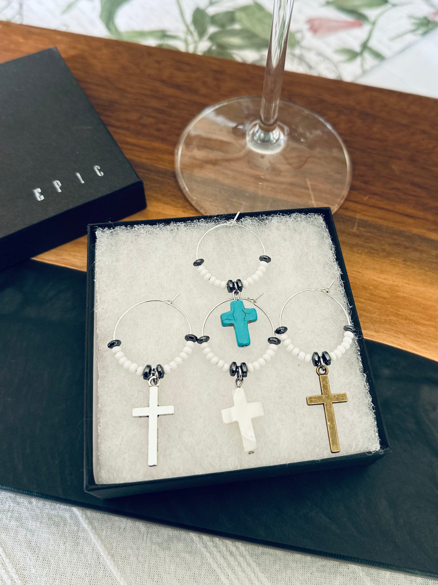 Cross wine charms with Virgin Mary praying wine charm - Set of 4 or 5