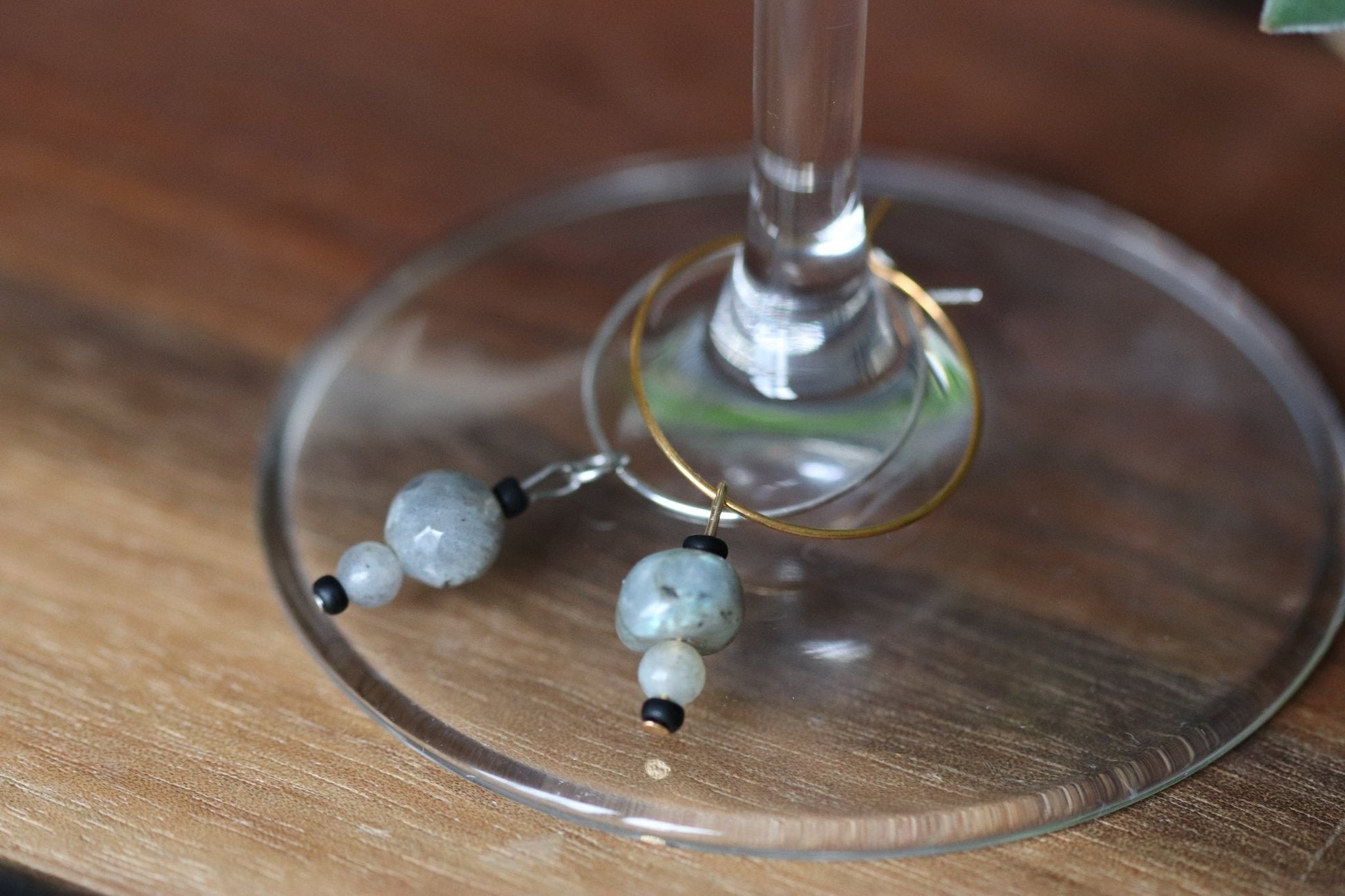 "Overlooked" wine charm - Labradorite - EpicWineCharms