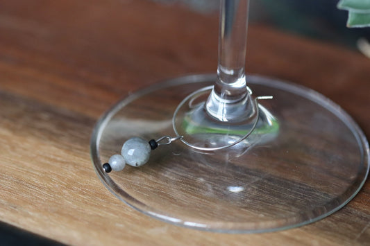 "Overlooked" wine charm - Labradorite - EpicWineCharms